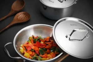 Tips for Choosing the Right Cookware for a Healthier Kitchen